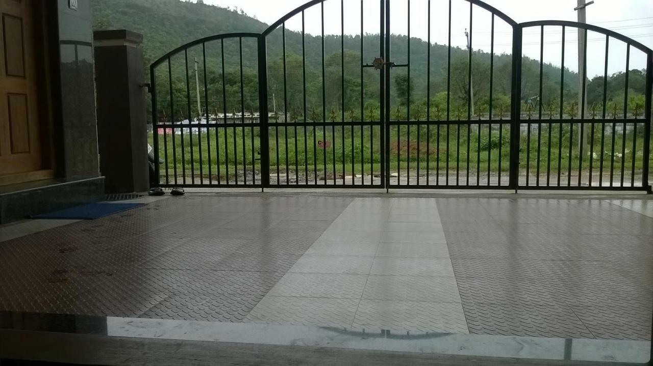 Sili Homestay Madikeri Exterior photo